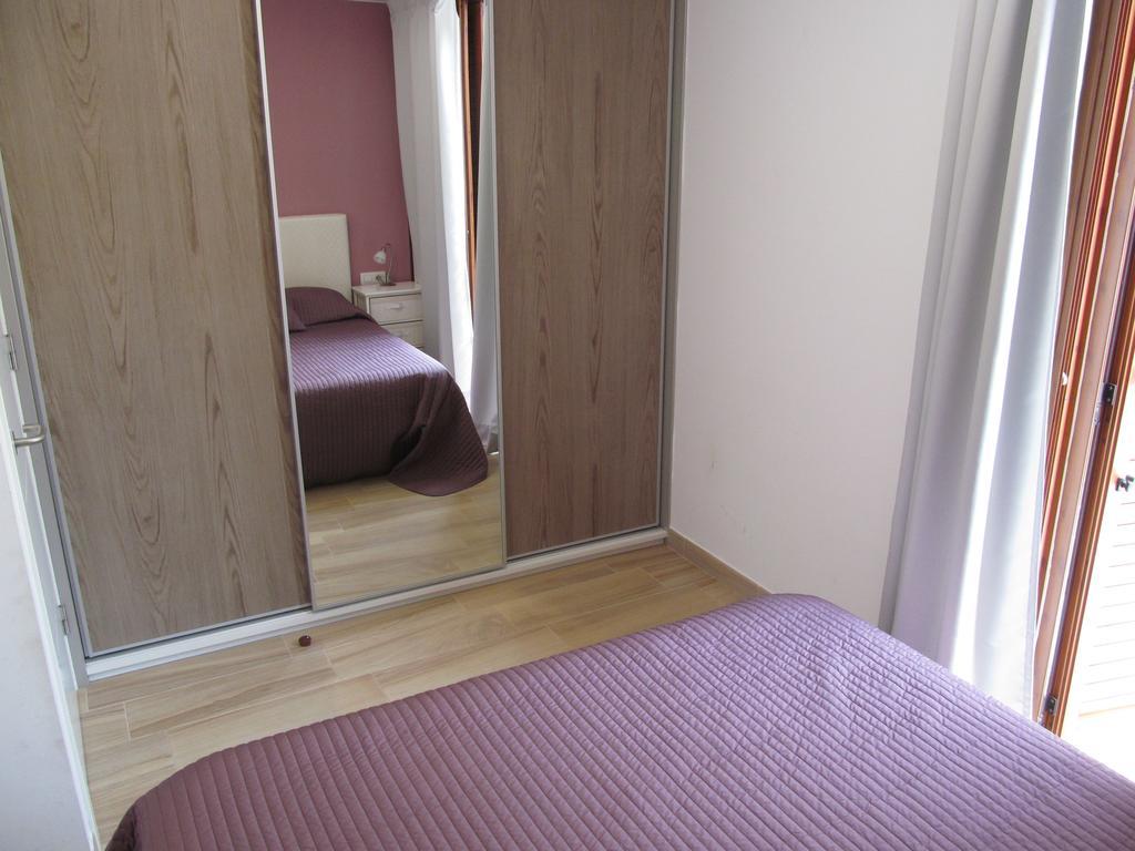 Apartment Virginia Playa de las Americas  Pokoj fotografie