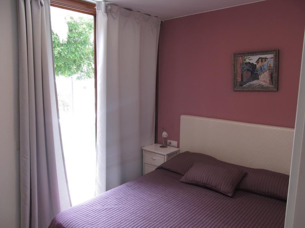 Apartment Virginia Playa de las Americas  Pokoj fotografie